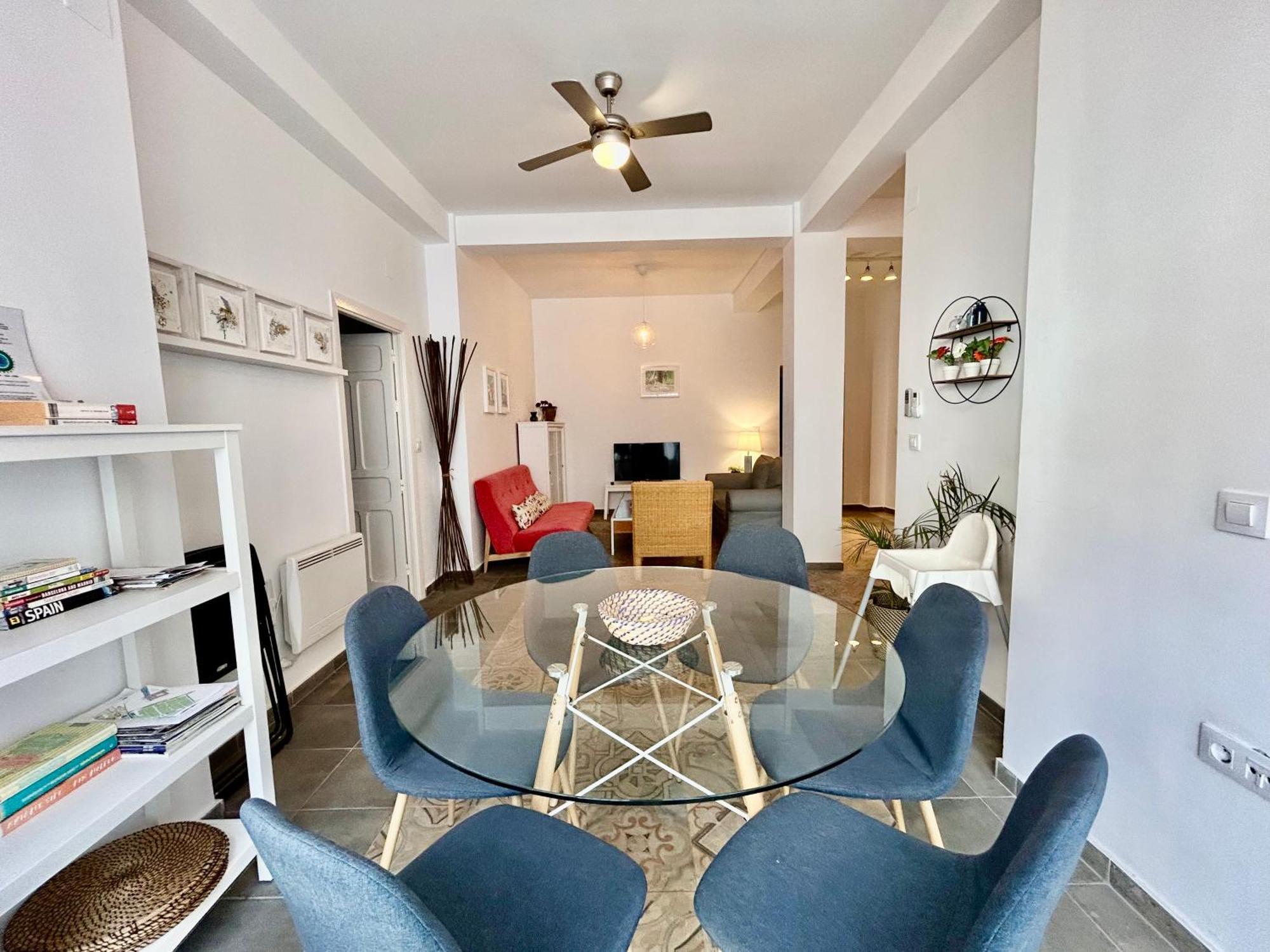 Acogedor Apt 8Pax 4Bdr 2Bth - Cozyhomesevilla1 Екстериор снимка