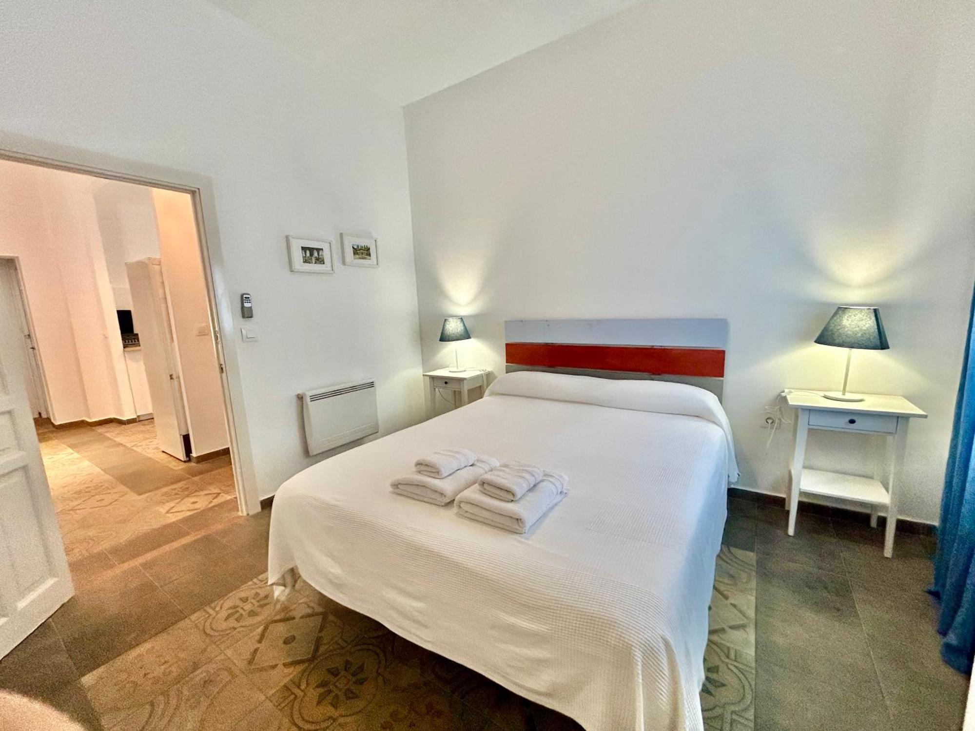 Acogedor Apt 8Pax 4Bdr 2Bth - Cozyhomesevilla1 Екстериор снимка